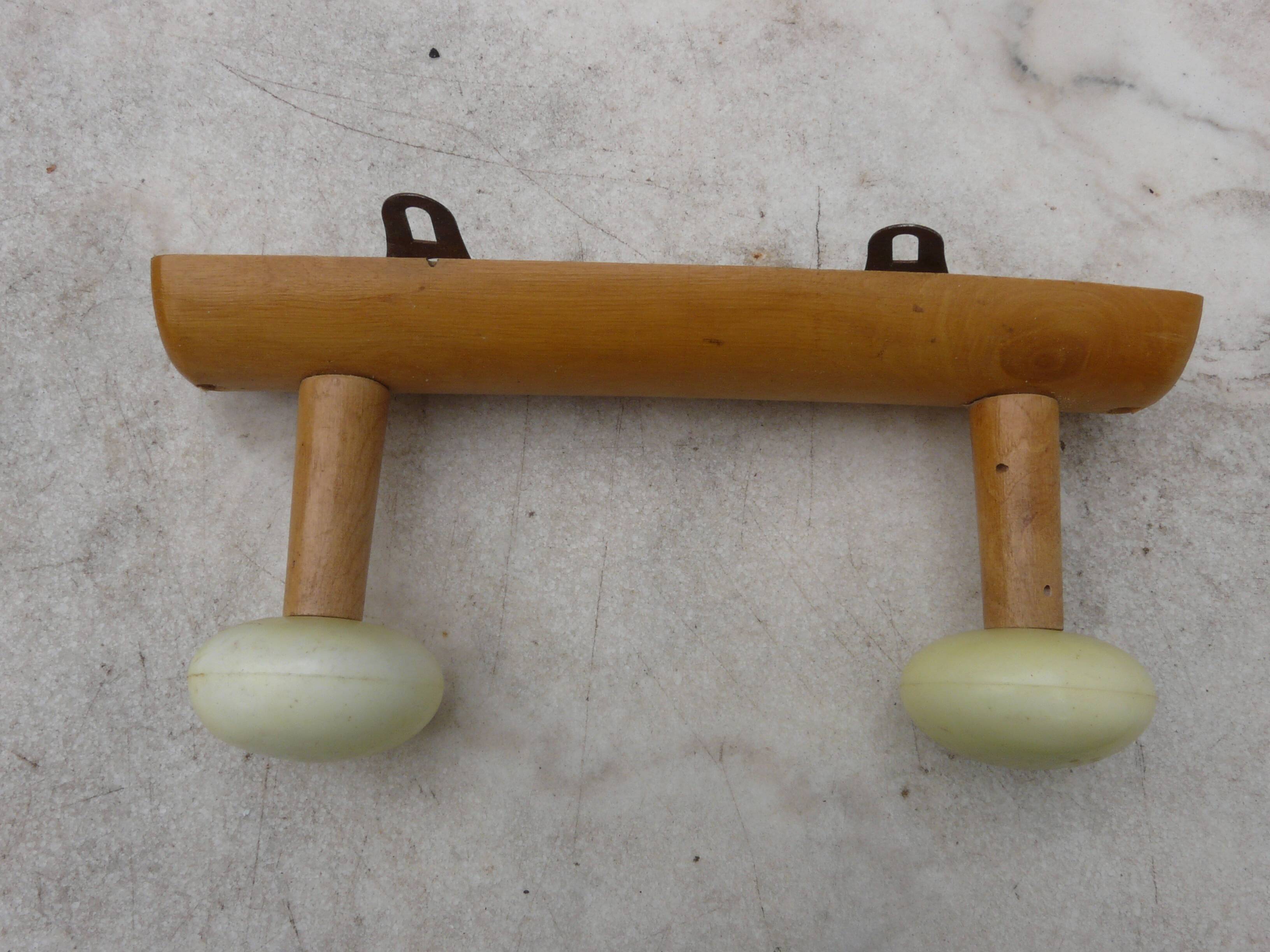50s wall-mounted wooden coat rack with 2 hooks