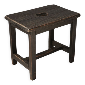 Tabouret rustique en bois noir, vers 1920