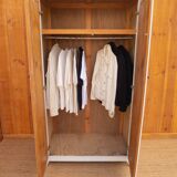 Armoire parisienne