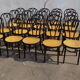 Ensemble de 20 chaises en bois courbé