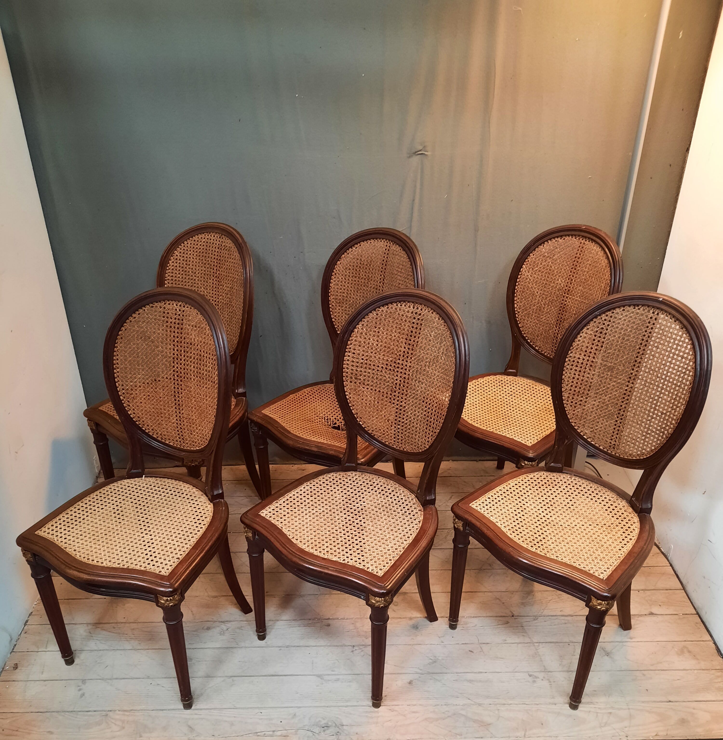 Series of 6 chairs canned Louis XVI