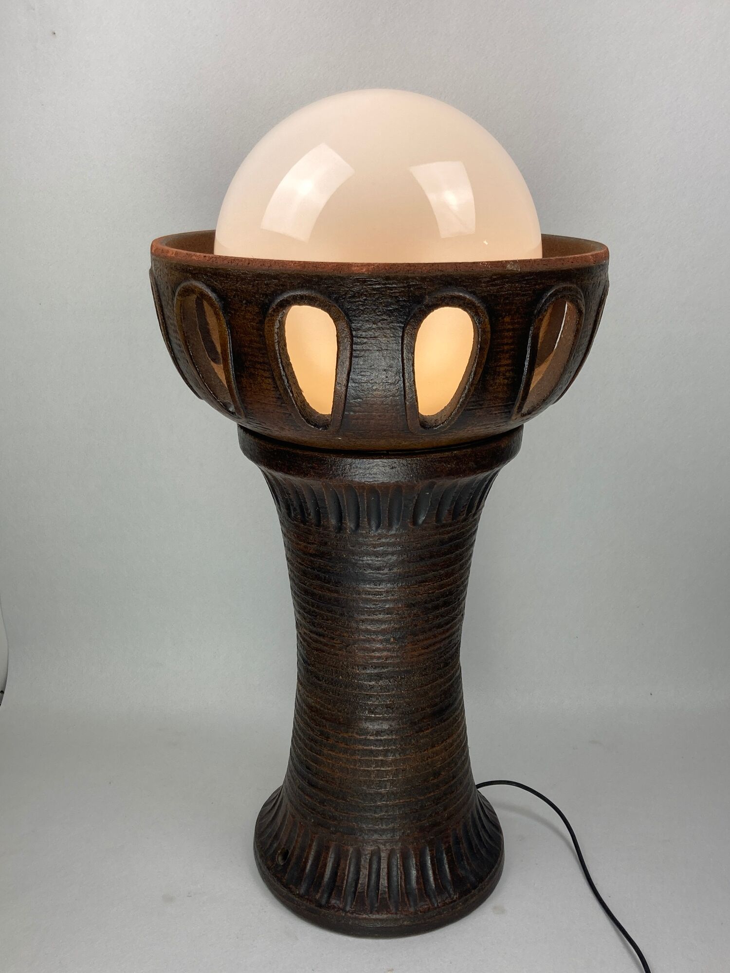 Lampadaire champignon brutaliste en céramique 100 cm, années 1960