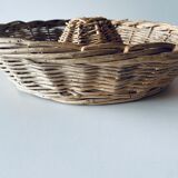 Old baker's panière