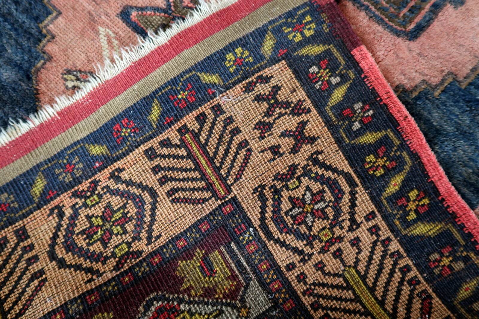 Tapis turc anatolien fait main, années 1970