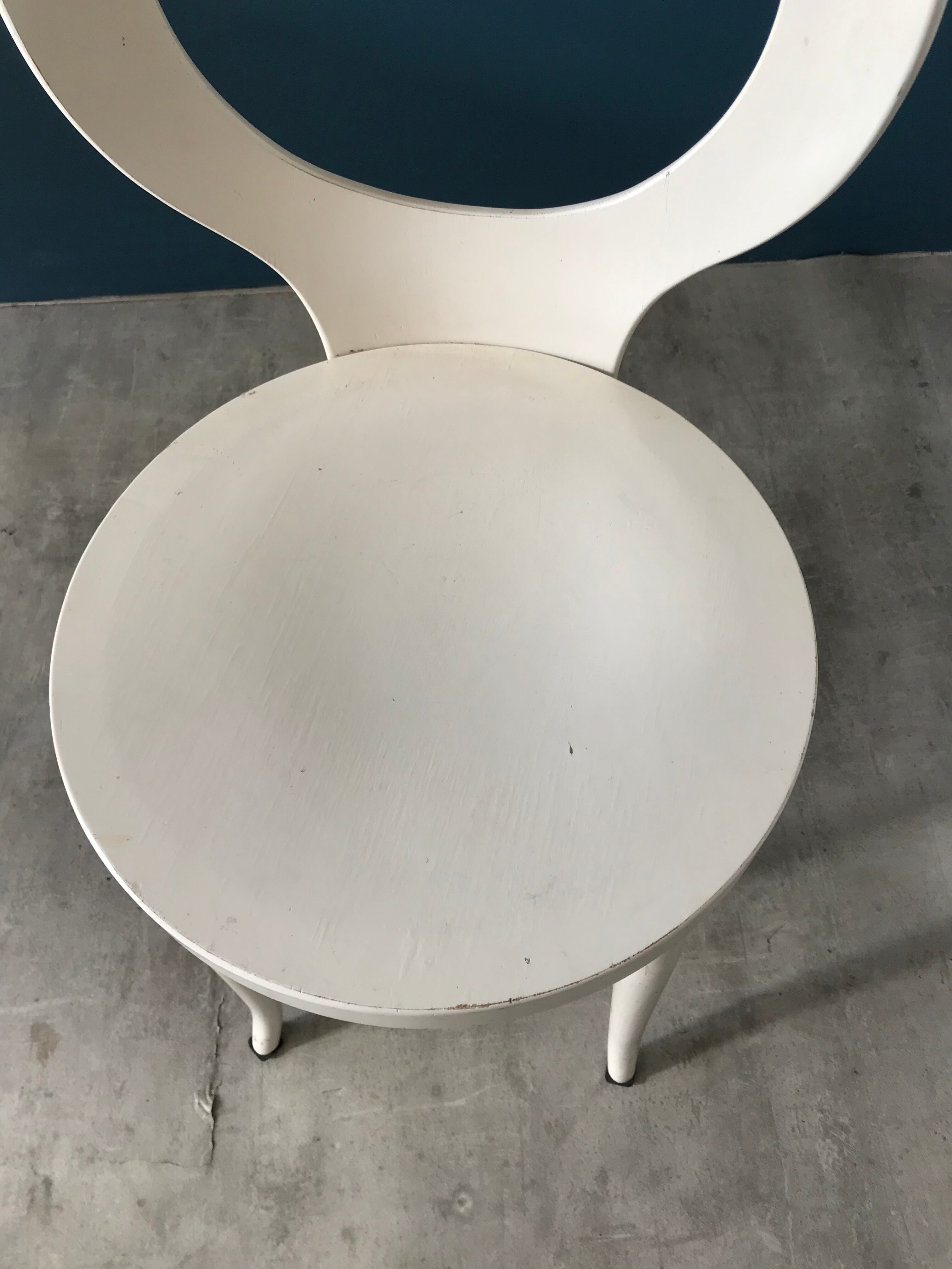 White Baumann Seagull chair