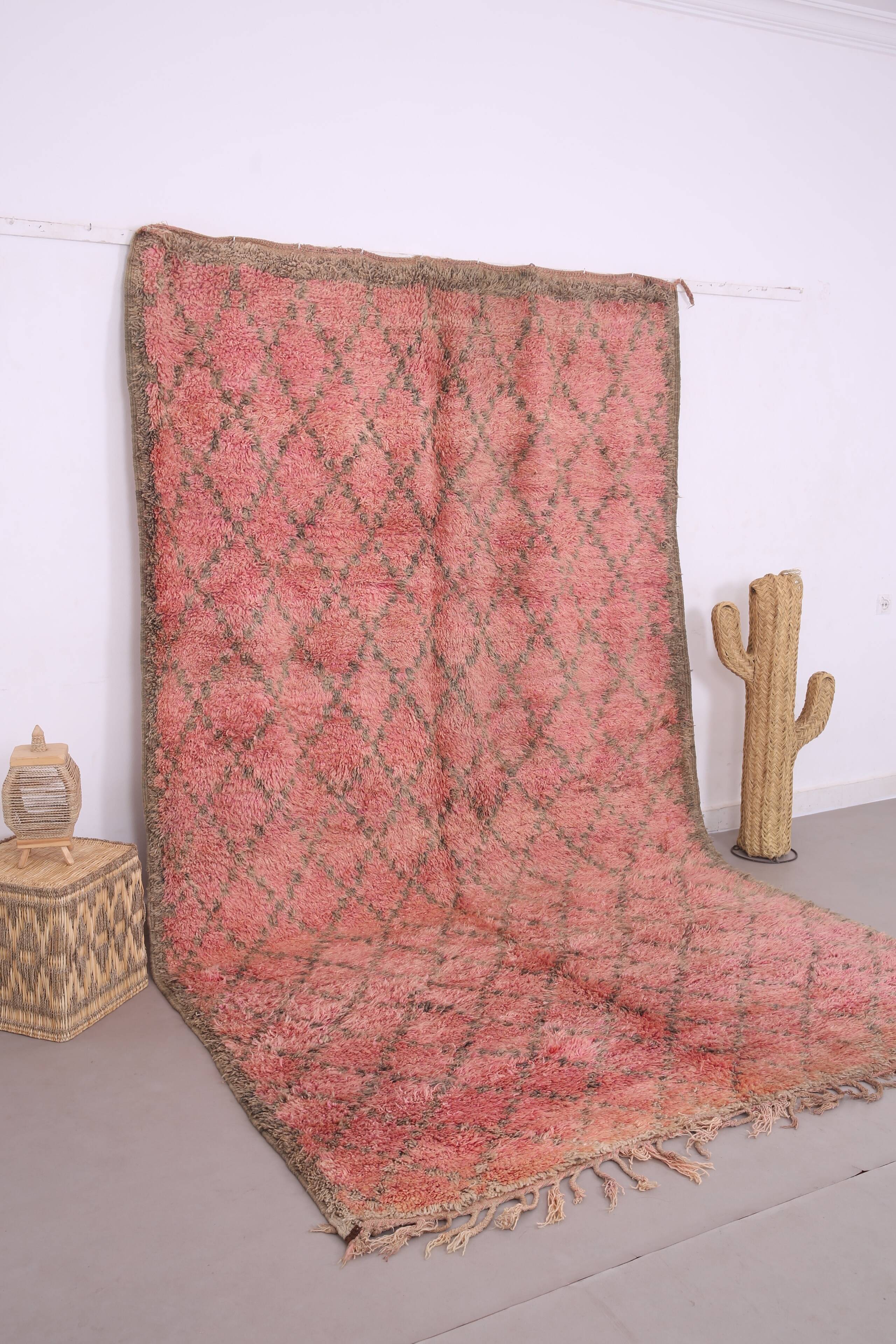Pink Vintage Moroccan Rug 204 x 340 cm - Berber Wool Rug - Handmade Rug Boh