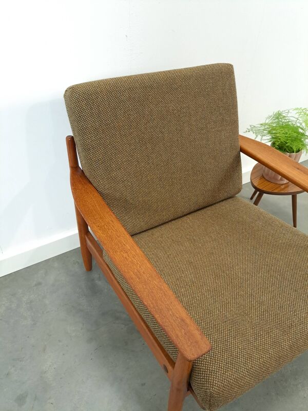 Fauteuil scandinave en teck avec coussins en bois brut, bois 2