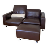 Canapé 2 places en cuir marron avec repose-pieds