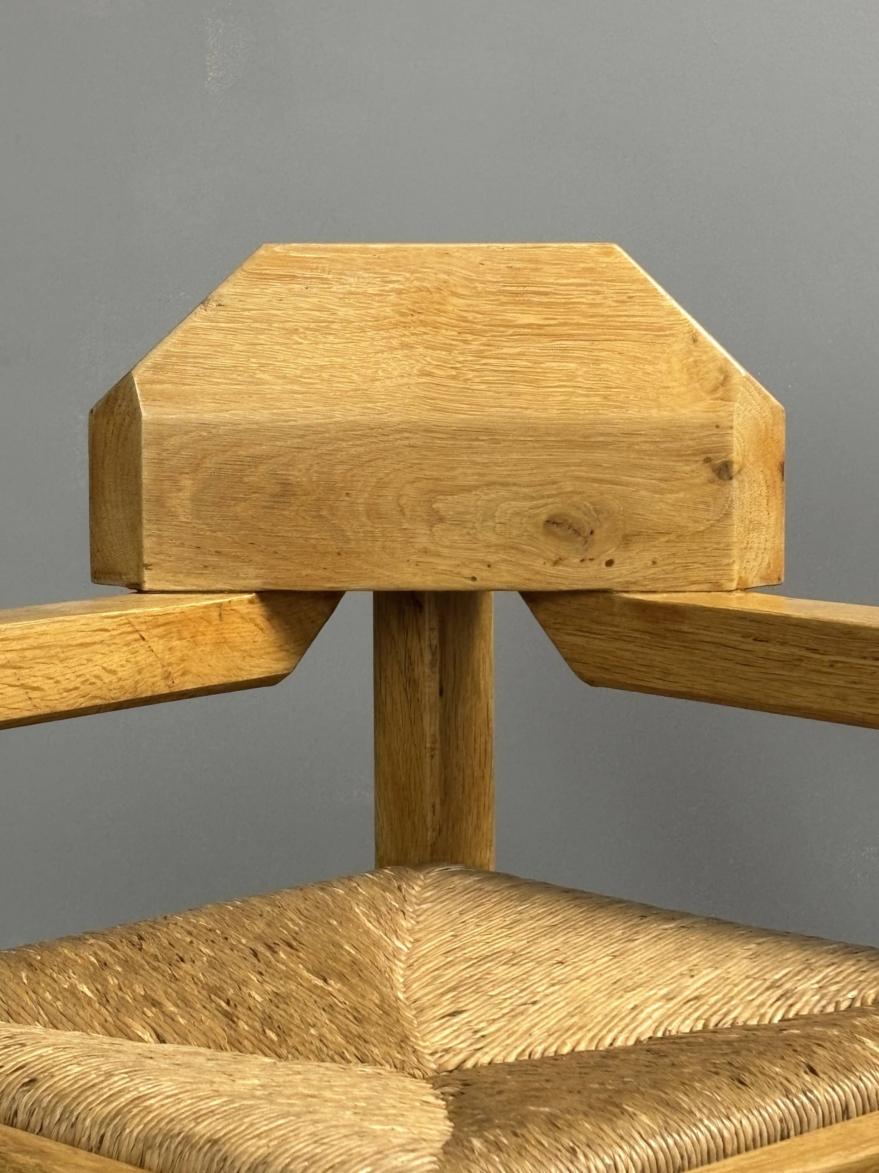 Dutch postmodern brutalist oak corner side chair with rush seat, 1970s
