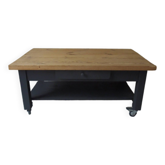 Coffee table on casters made from a vintage table sublimated in slate gray