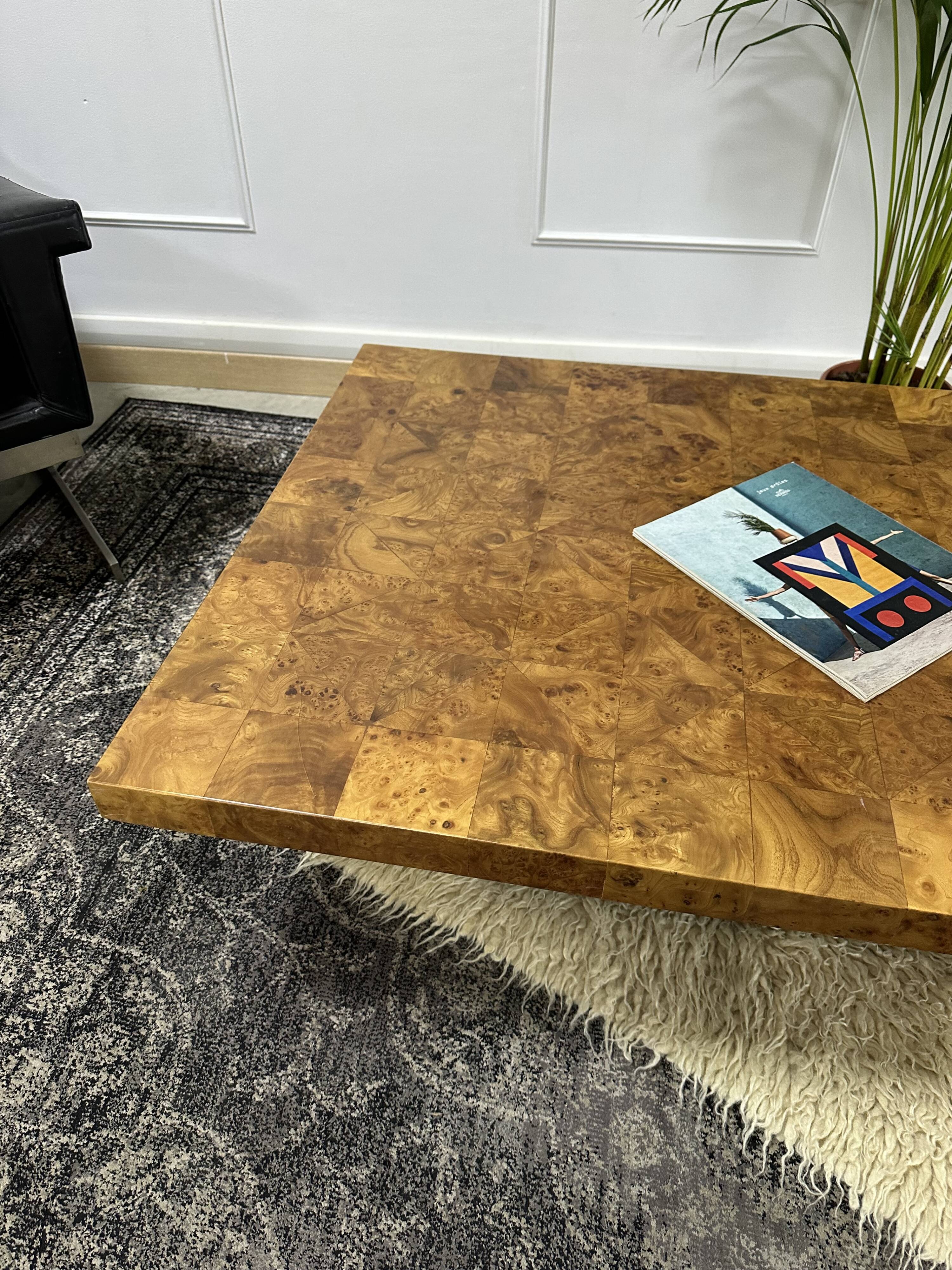 Design coffee table style elm magnifying glass