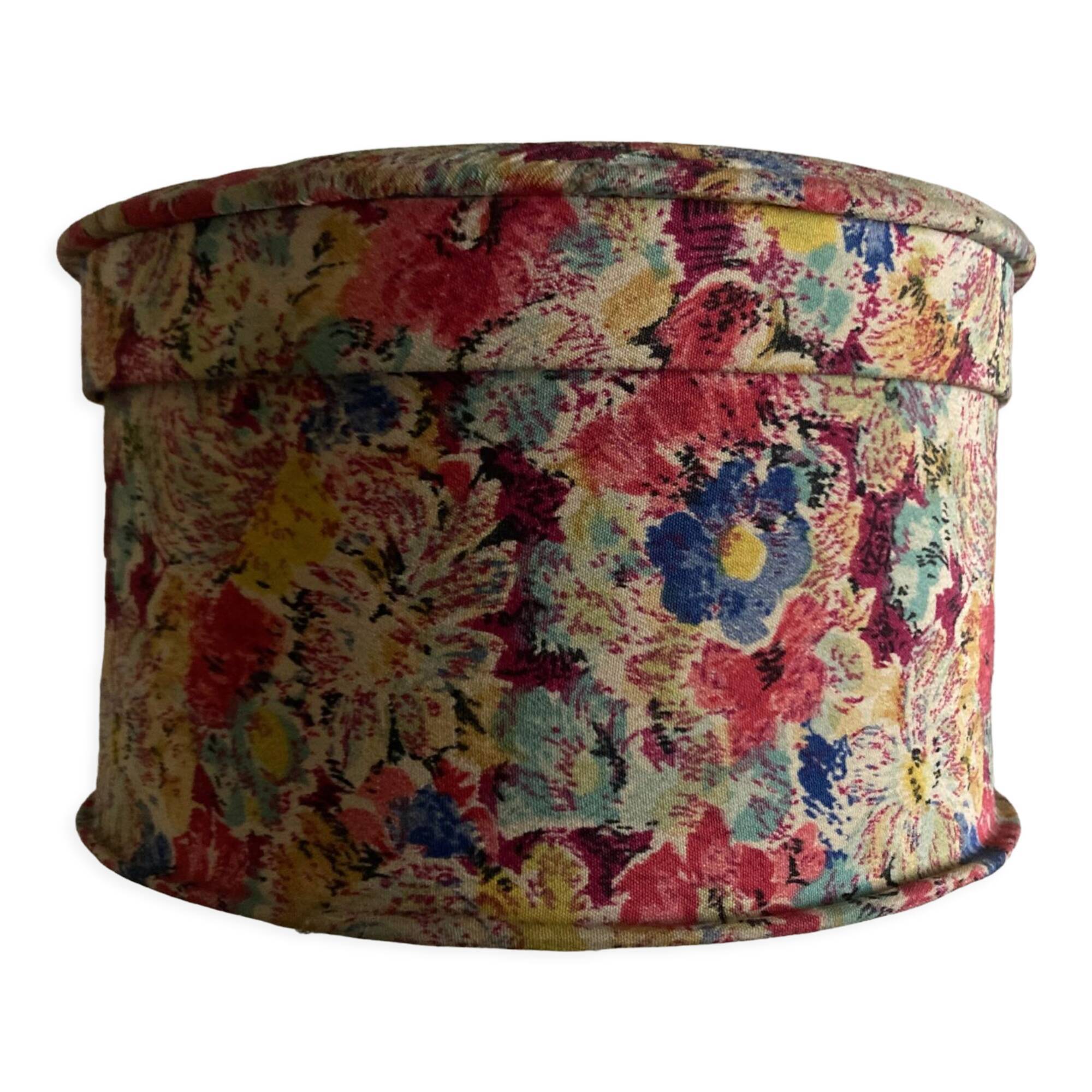 Box le bon marché 1940 with flowers