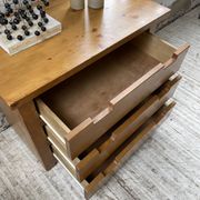 Commode en pin années 80 mobilier montagne