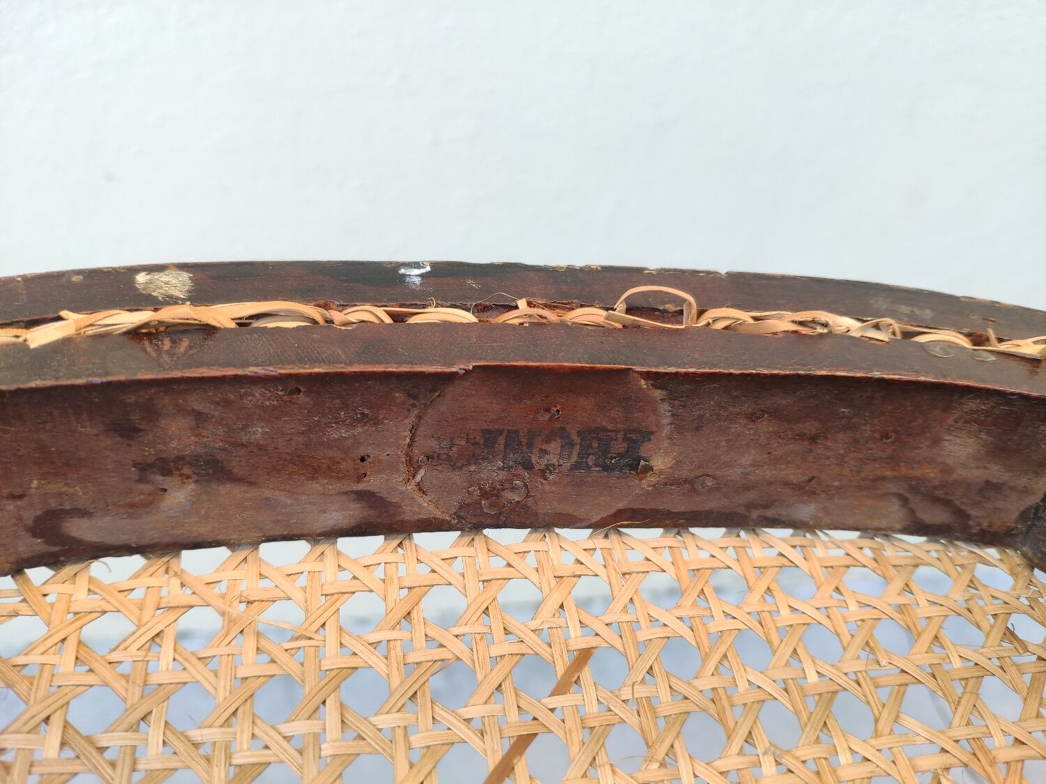 Pair of Thonet chairs nr 19/1 from 1888 ca