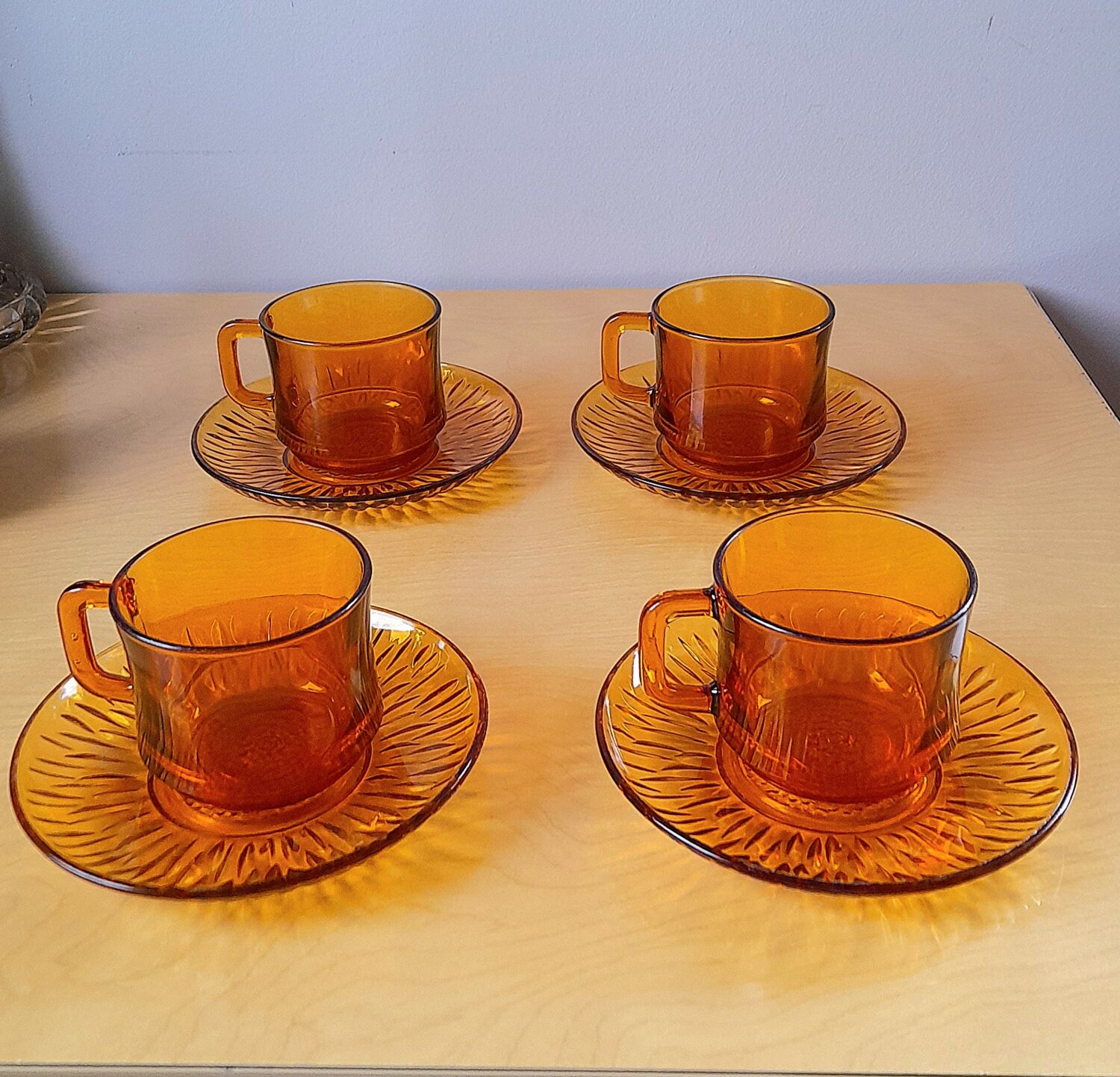Amber Cups 70s Cali