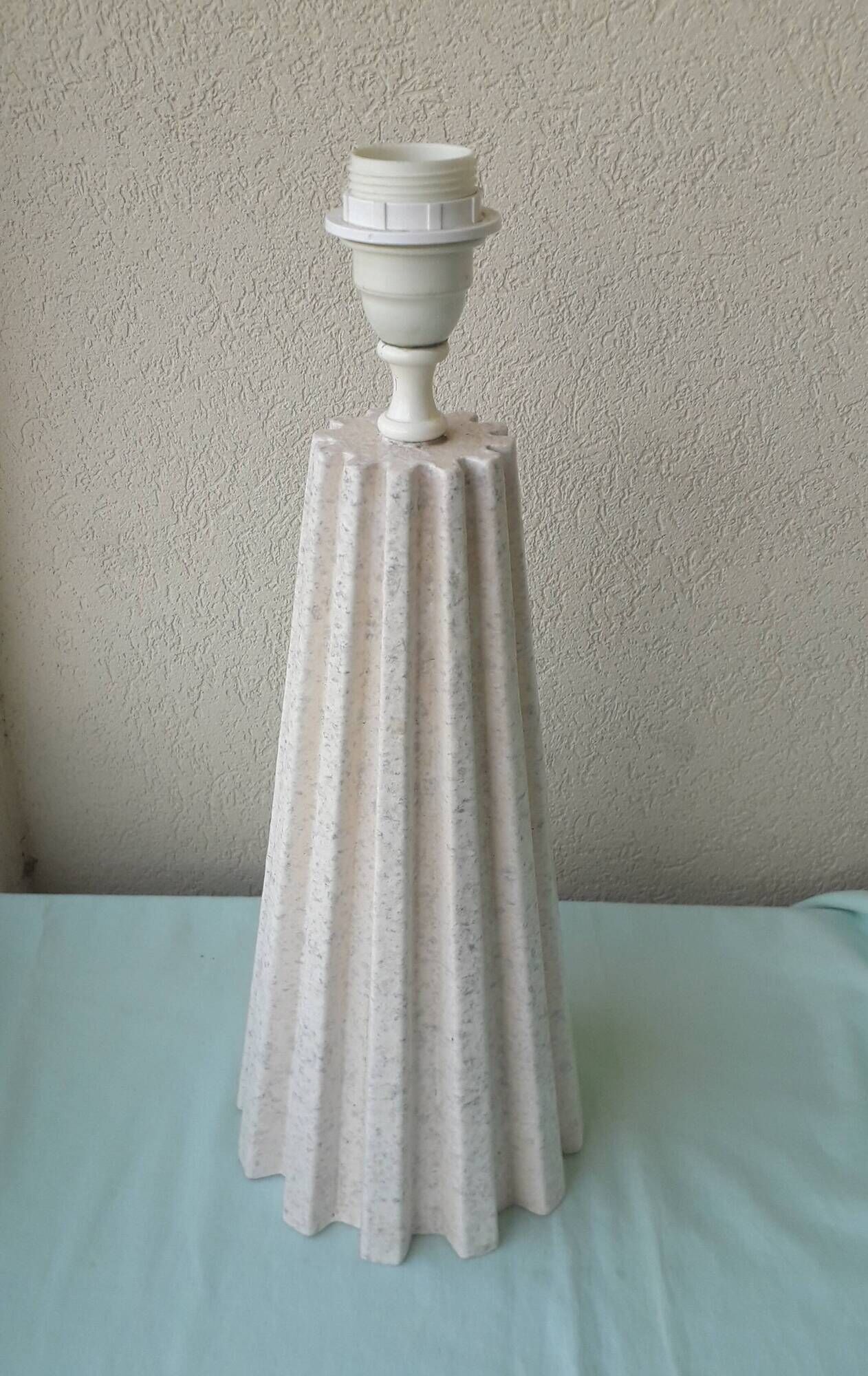 Pied de lampe en céramique