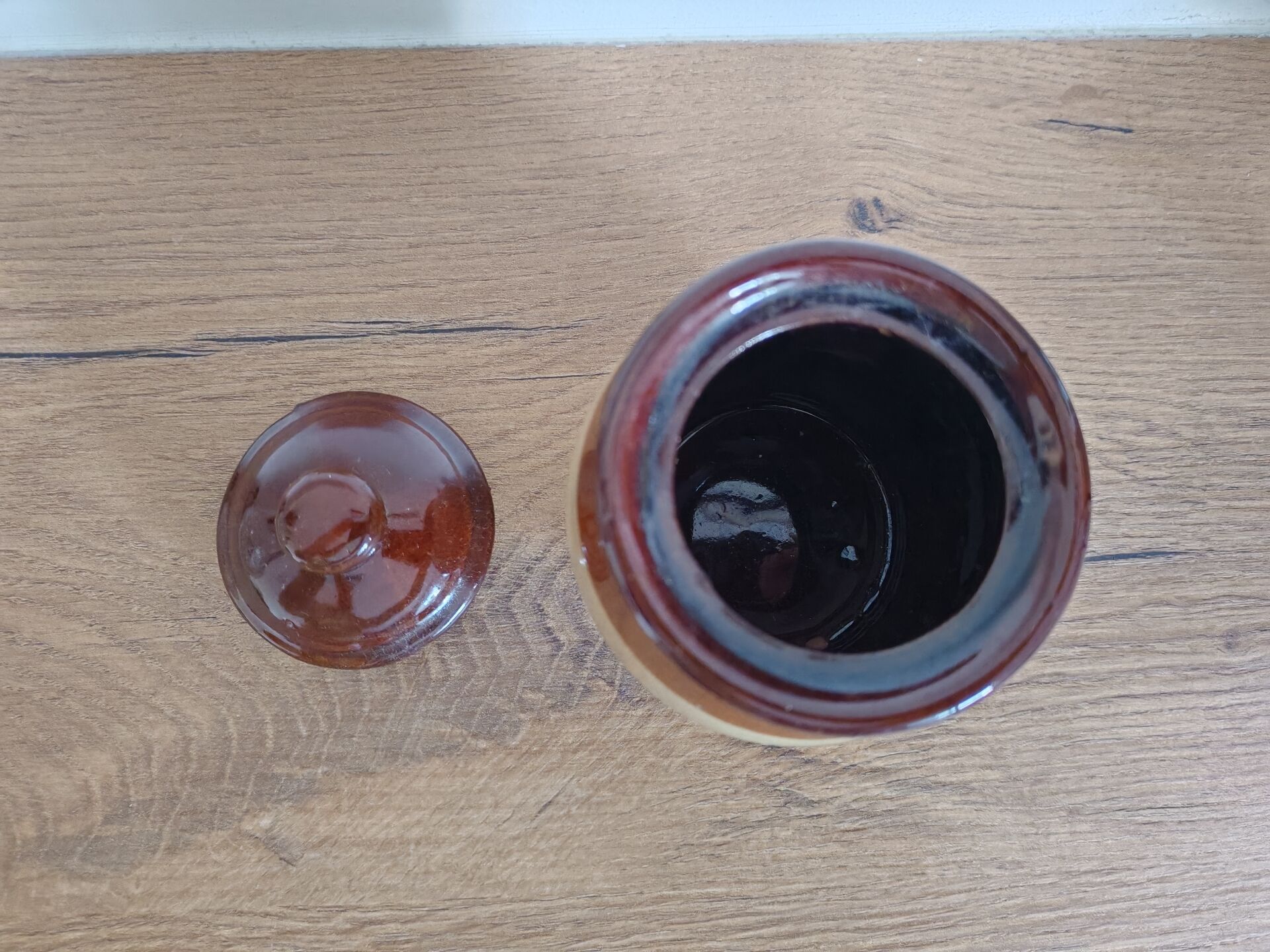 Sugar bowl