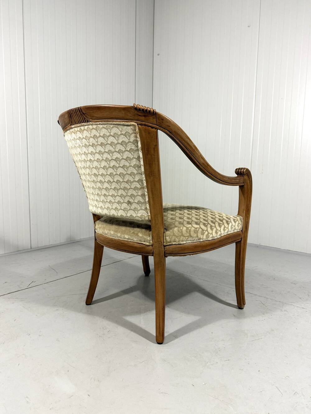 Antique arm chair 1900’s