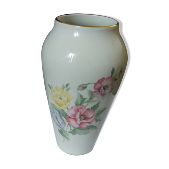 Vase en porcelaine