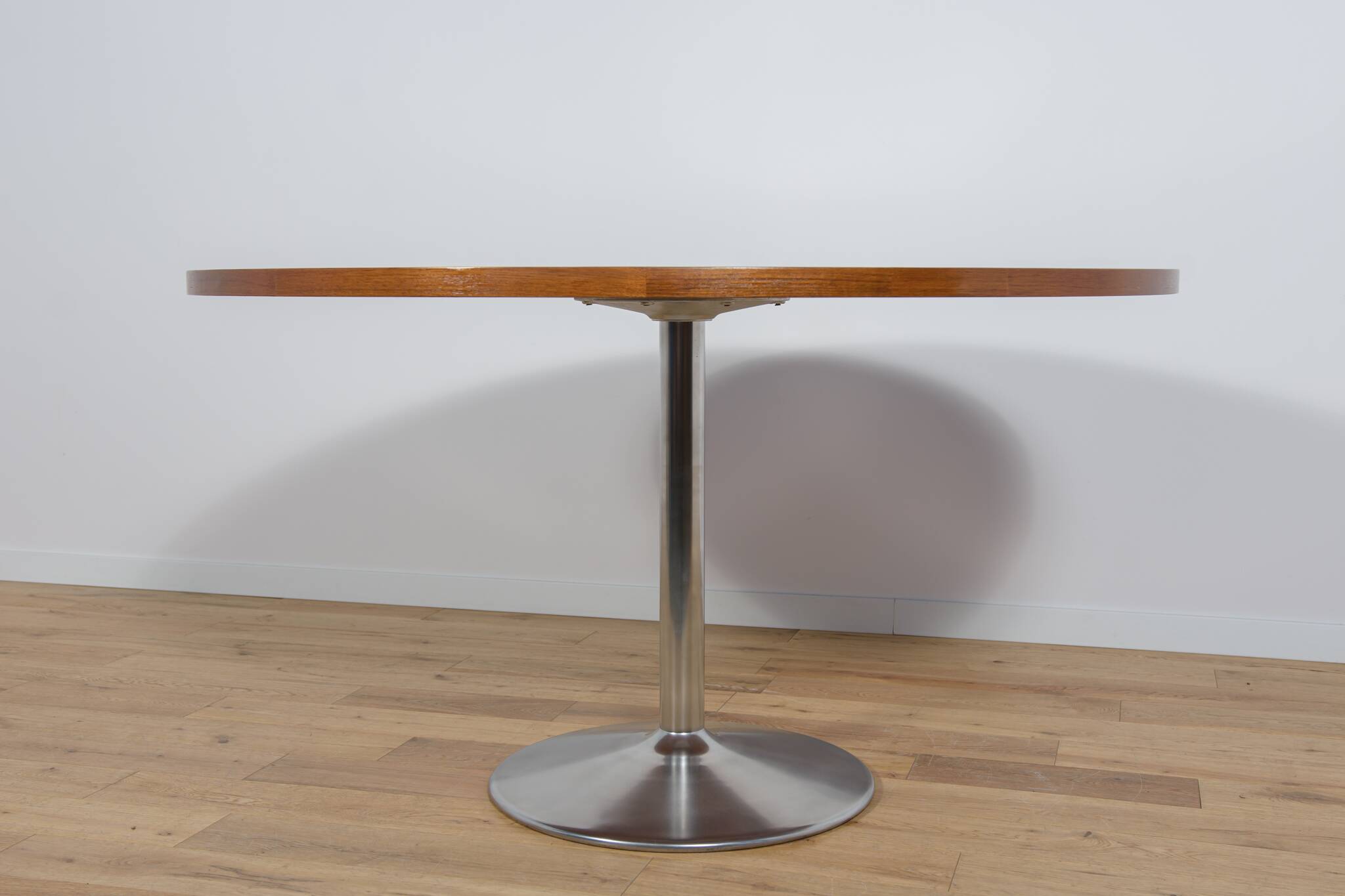 Mid-Century Teak Round Dining Table, 1970s