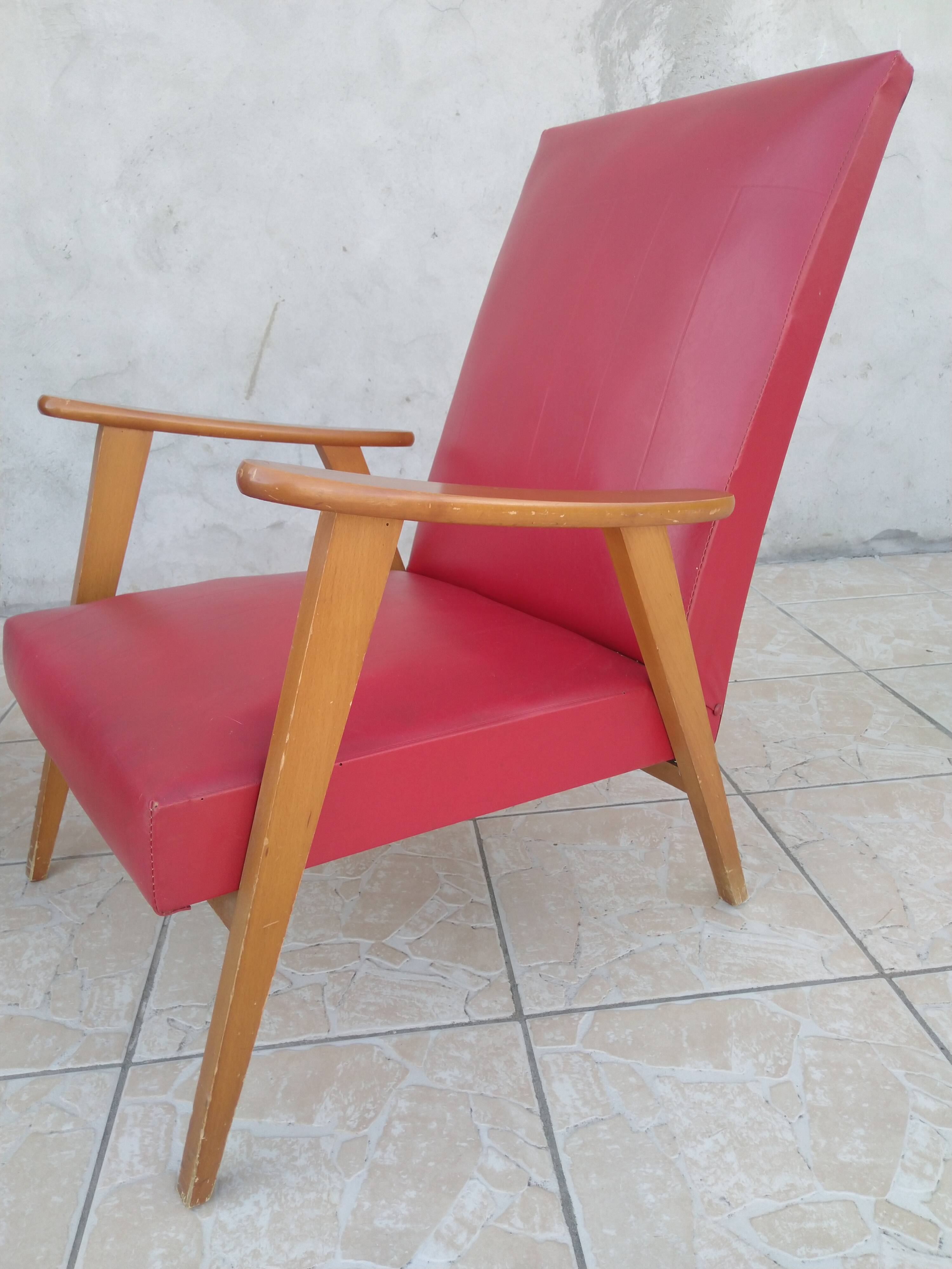 Paire de fauteuils vintage en skaï