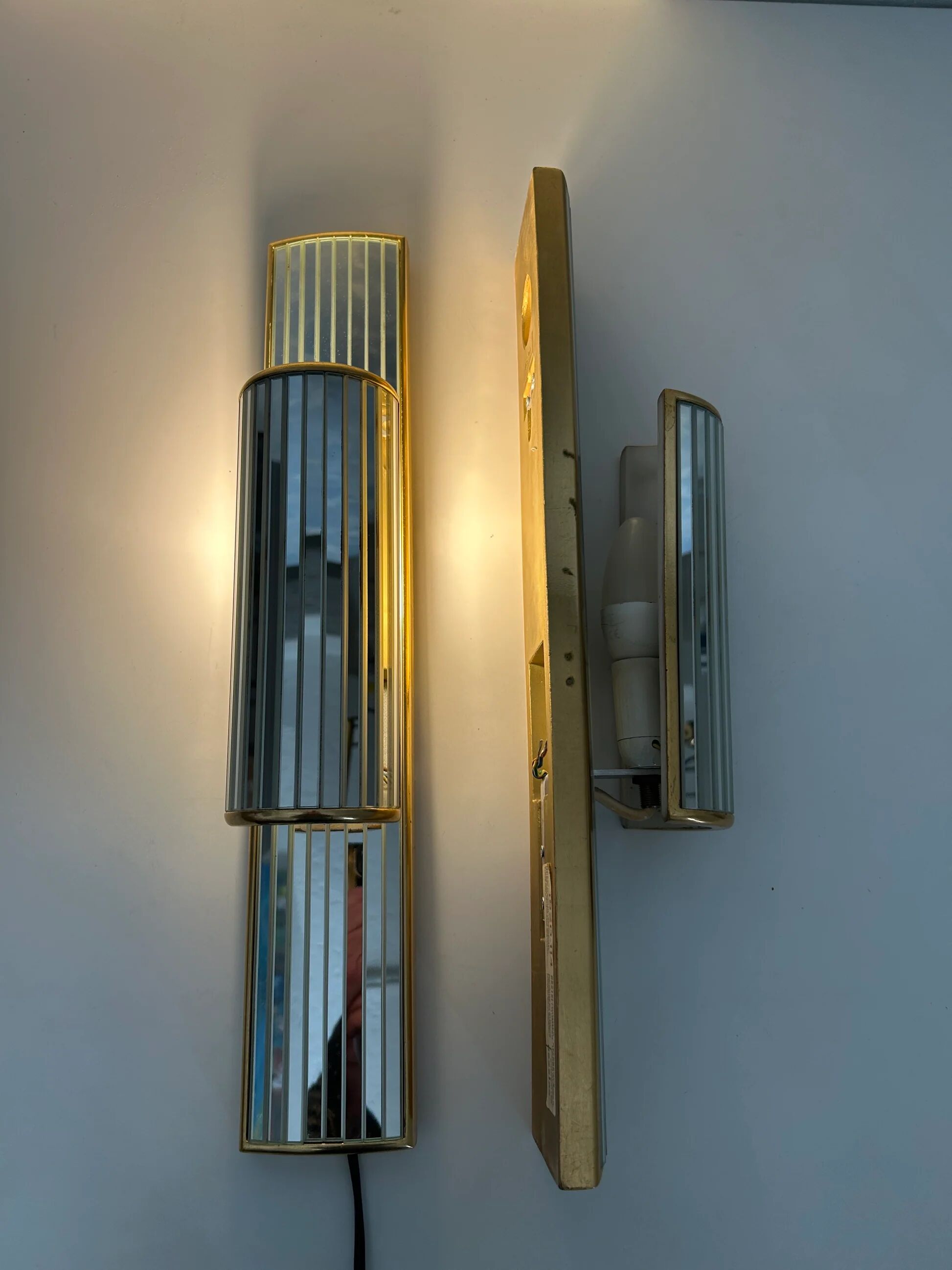 Pair of mirrored sconces by Dekundt, Belgium, 1980s (model 1620-114)