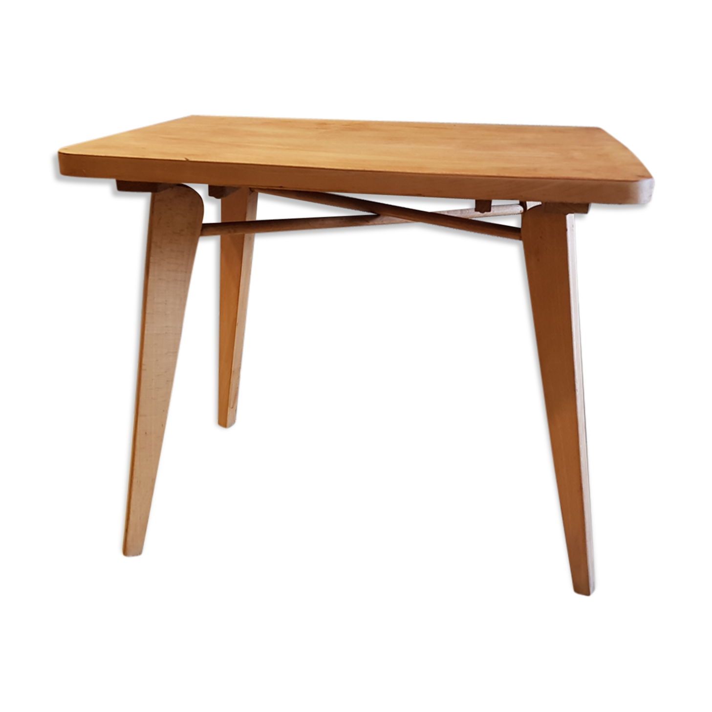 Scandinavian table with compass feet