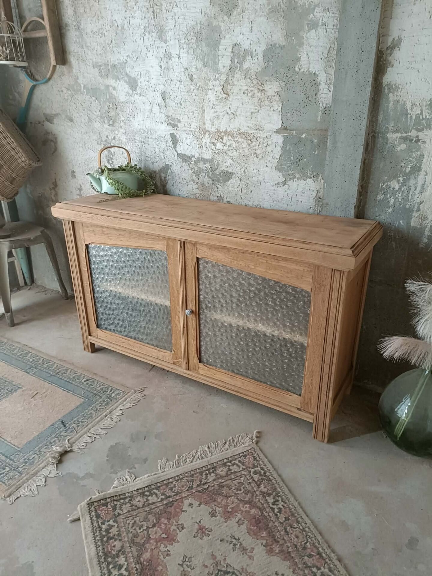 Buffet vitrine 