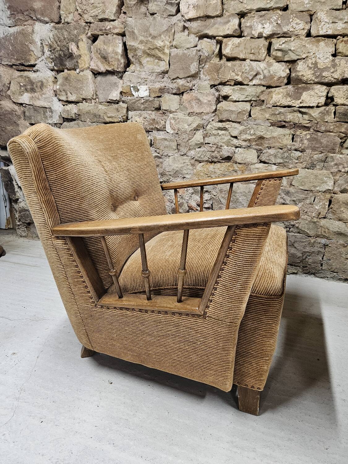 Paire de fauteuils brutalistes, années 1950