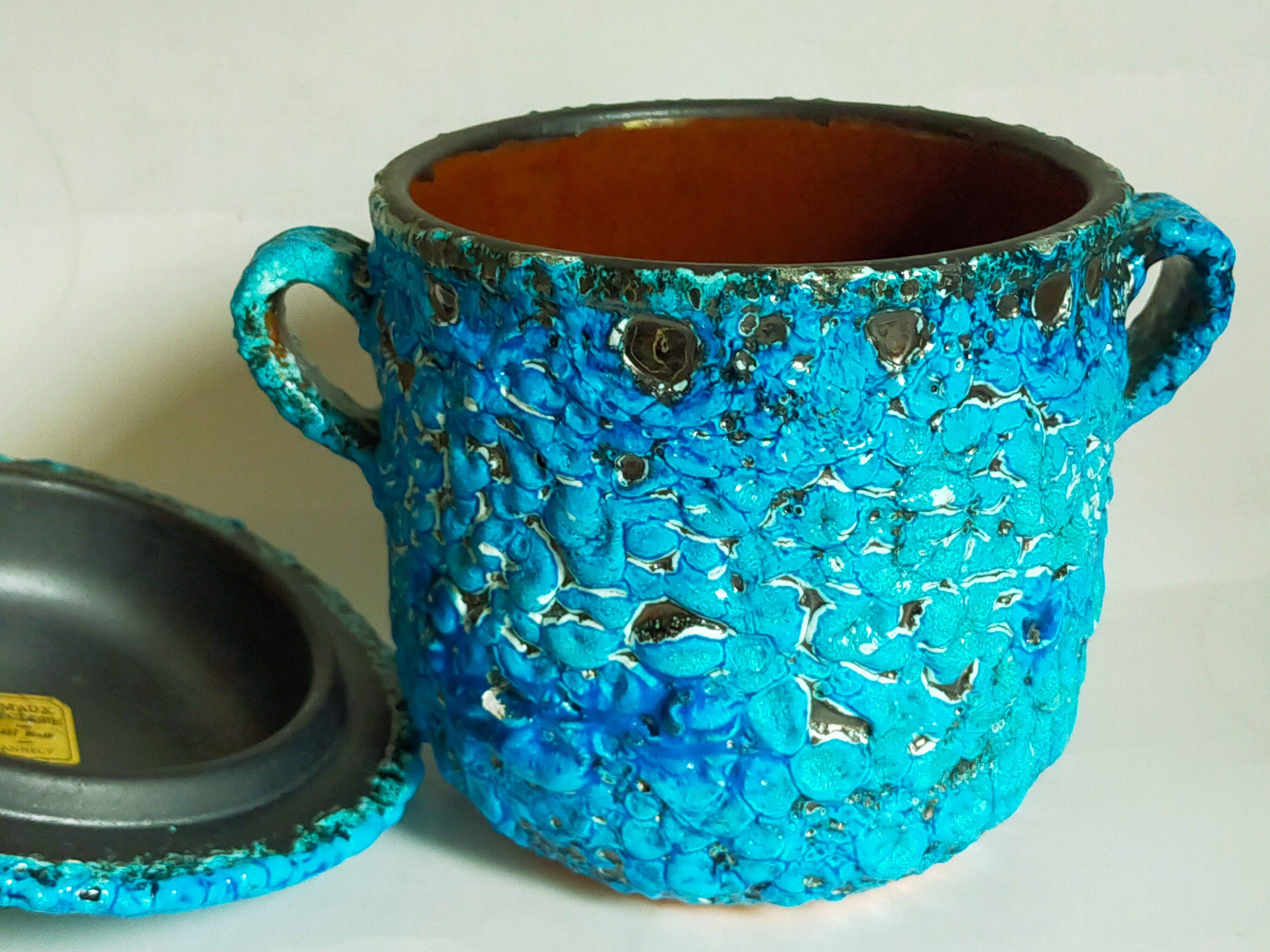 Covered ceramic pot fat-lava foam glaciers, enamels le cyclope, annecy