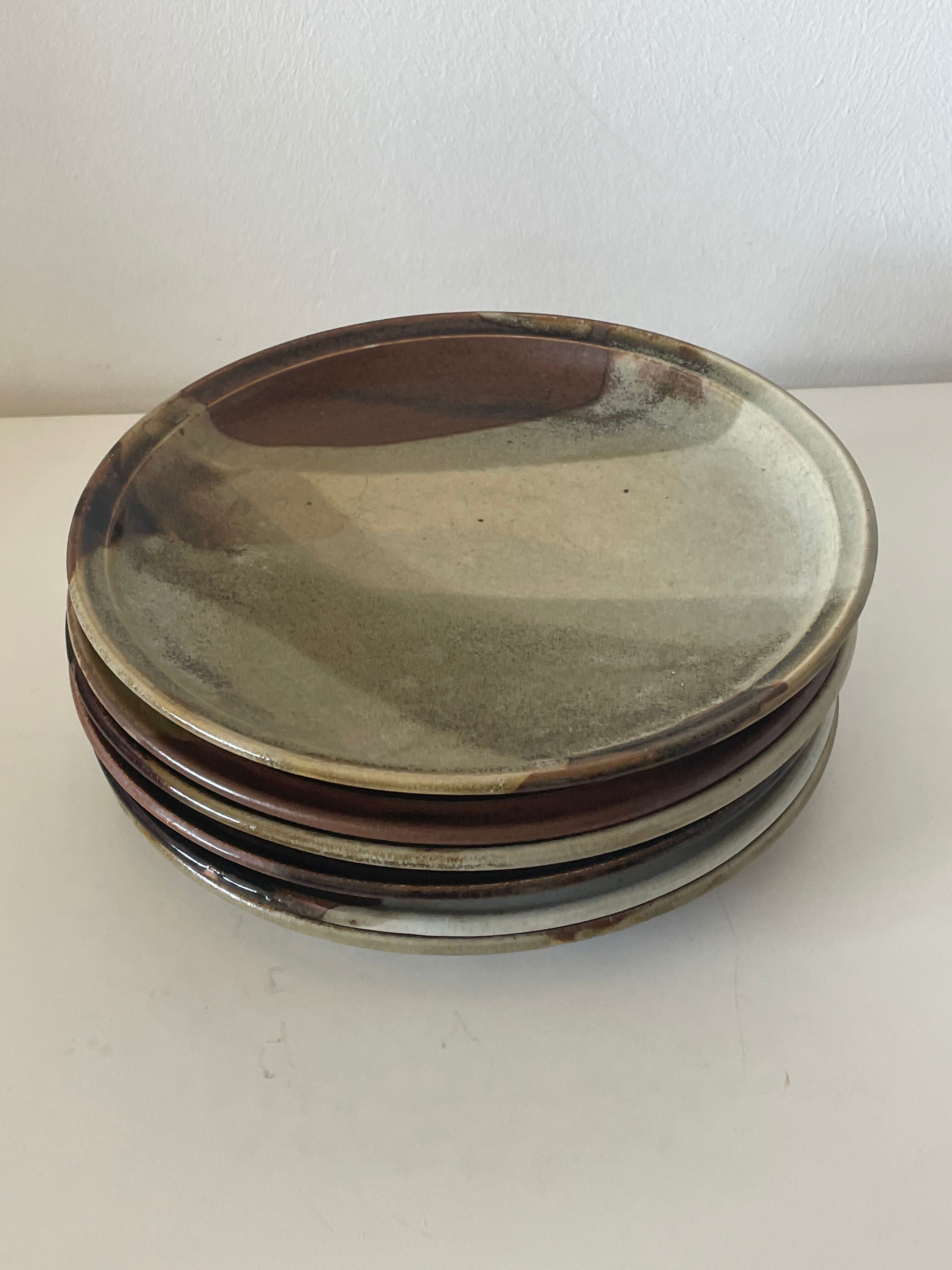 Set of 6 stoneware plates