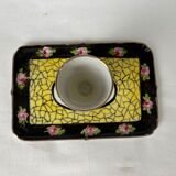Coquetier and its tray