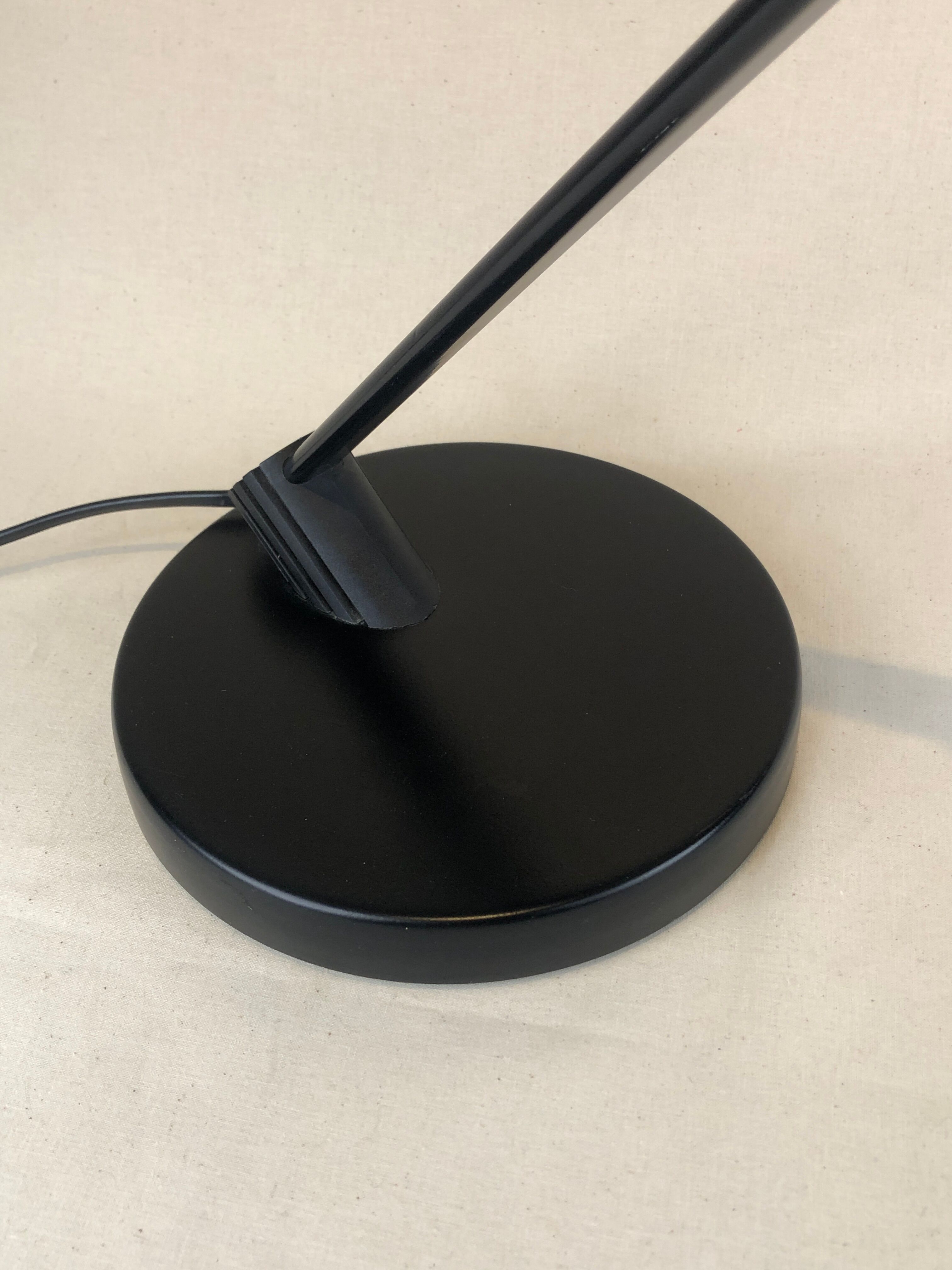 Black vintage desk lamp - Vrieland design