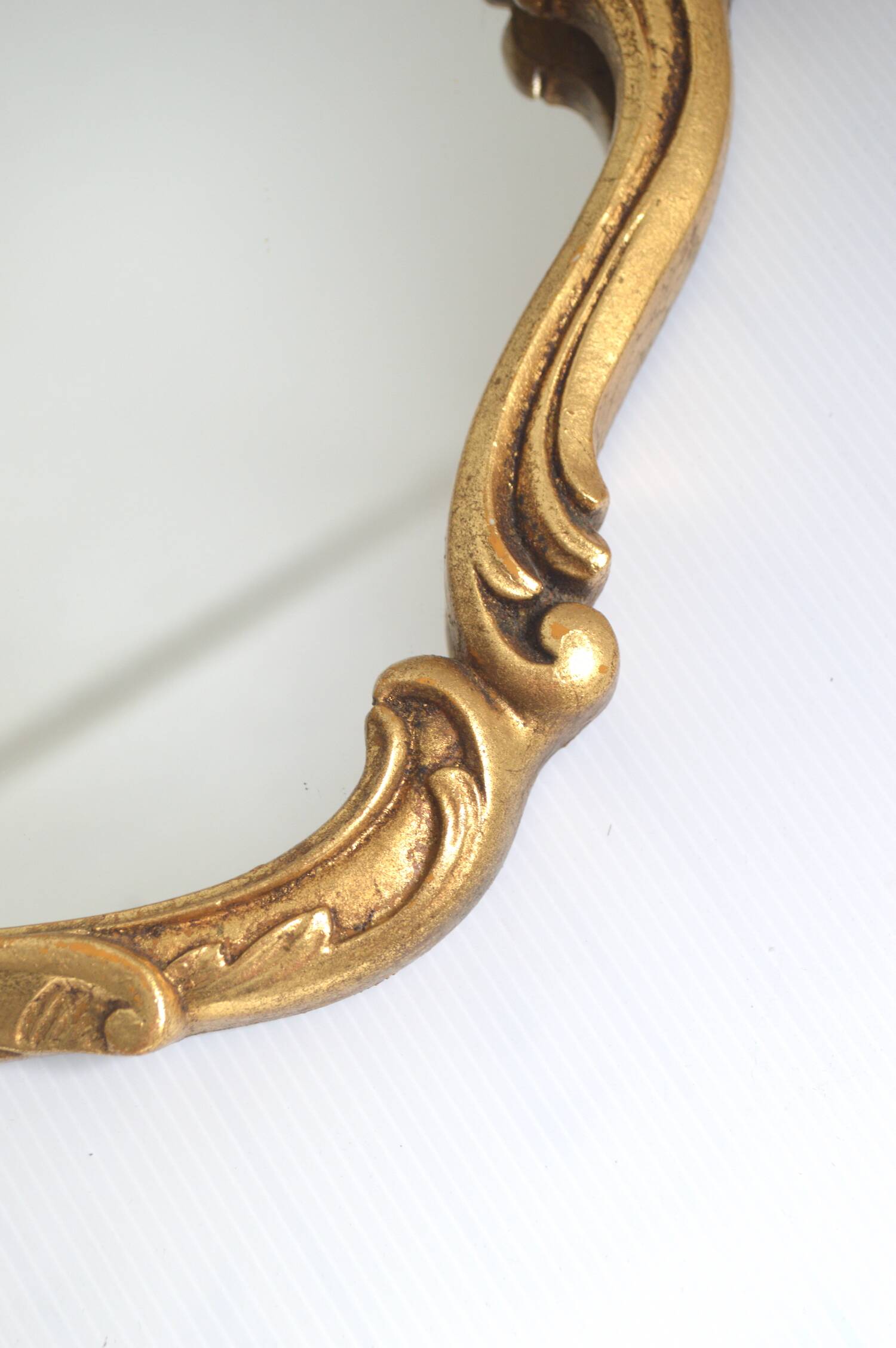 Golden mirror