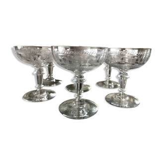 Set of 6 champagne cups in art deco glass table art champagne cremant