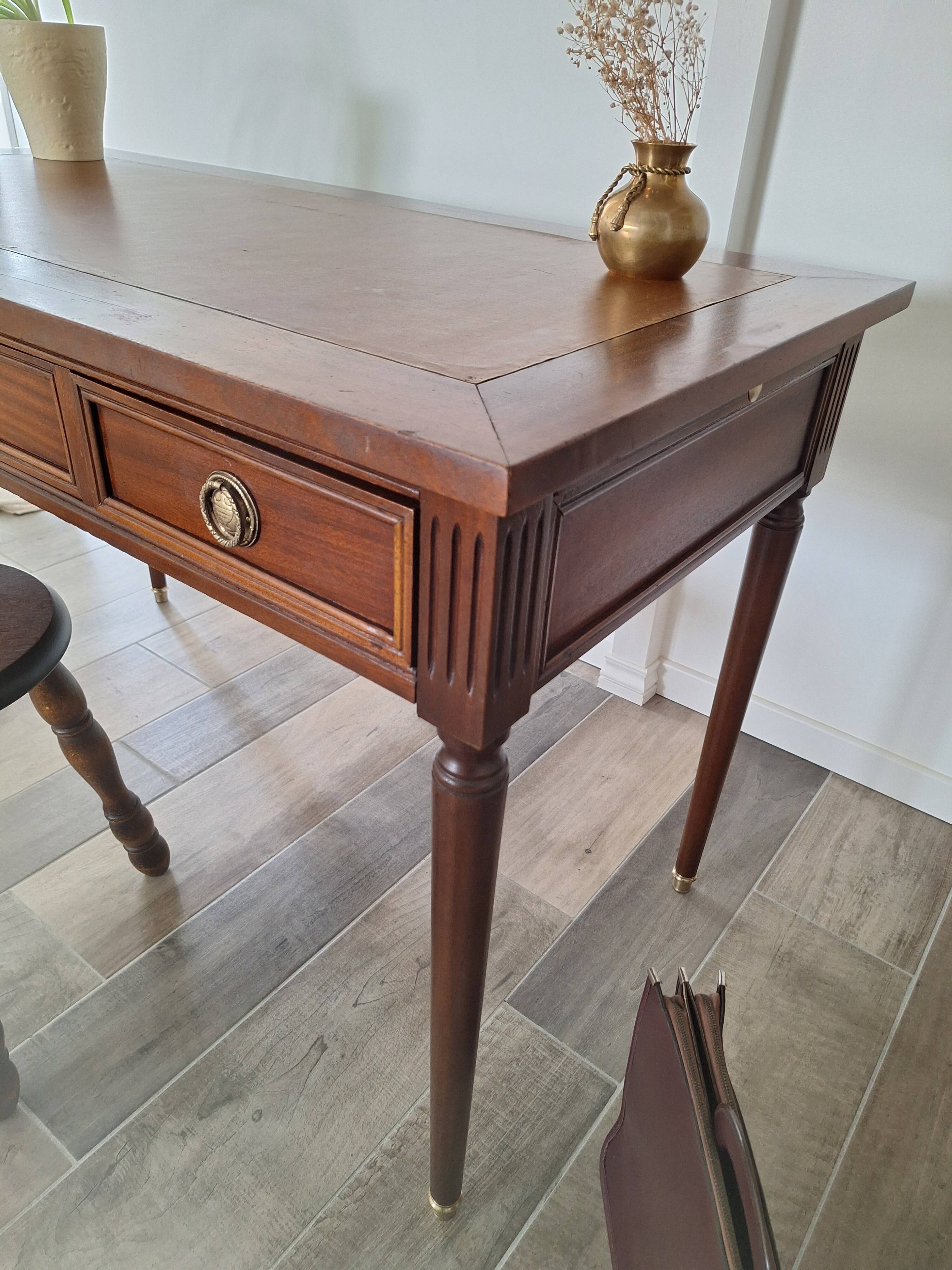 Louis XIV style desk
