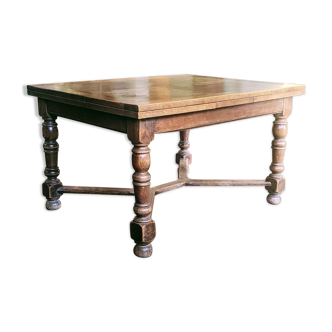 Alsatian oak table