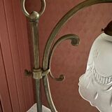 Lampe de table en laiton, abat jour en verre sculpté « style art nouveau »