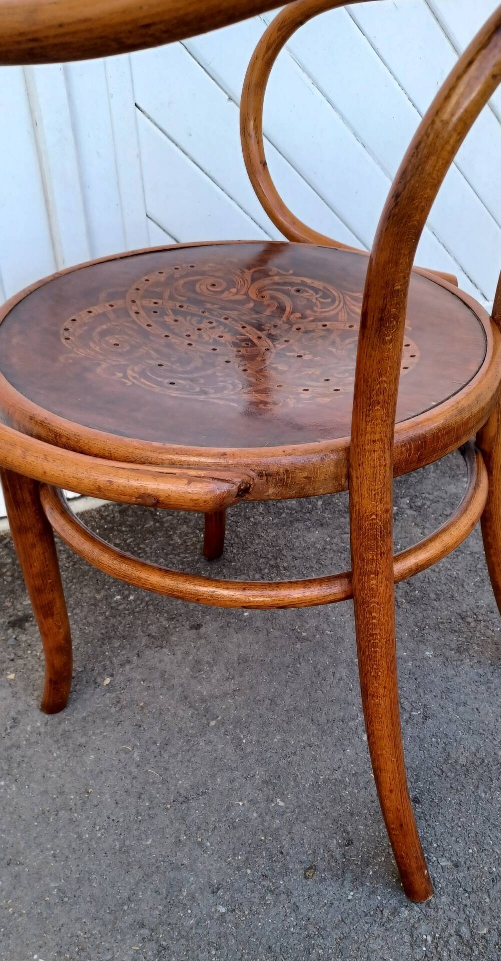 Bent beech armchair by Jacob & Josef Kohn, 1900s.