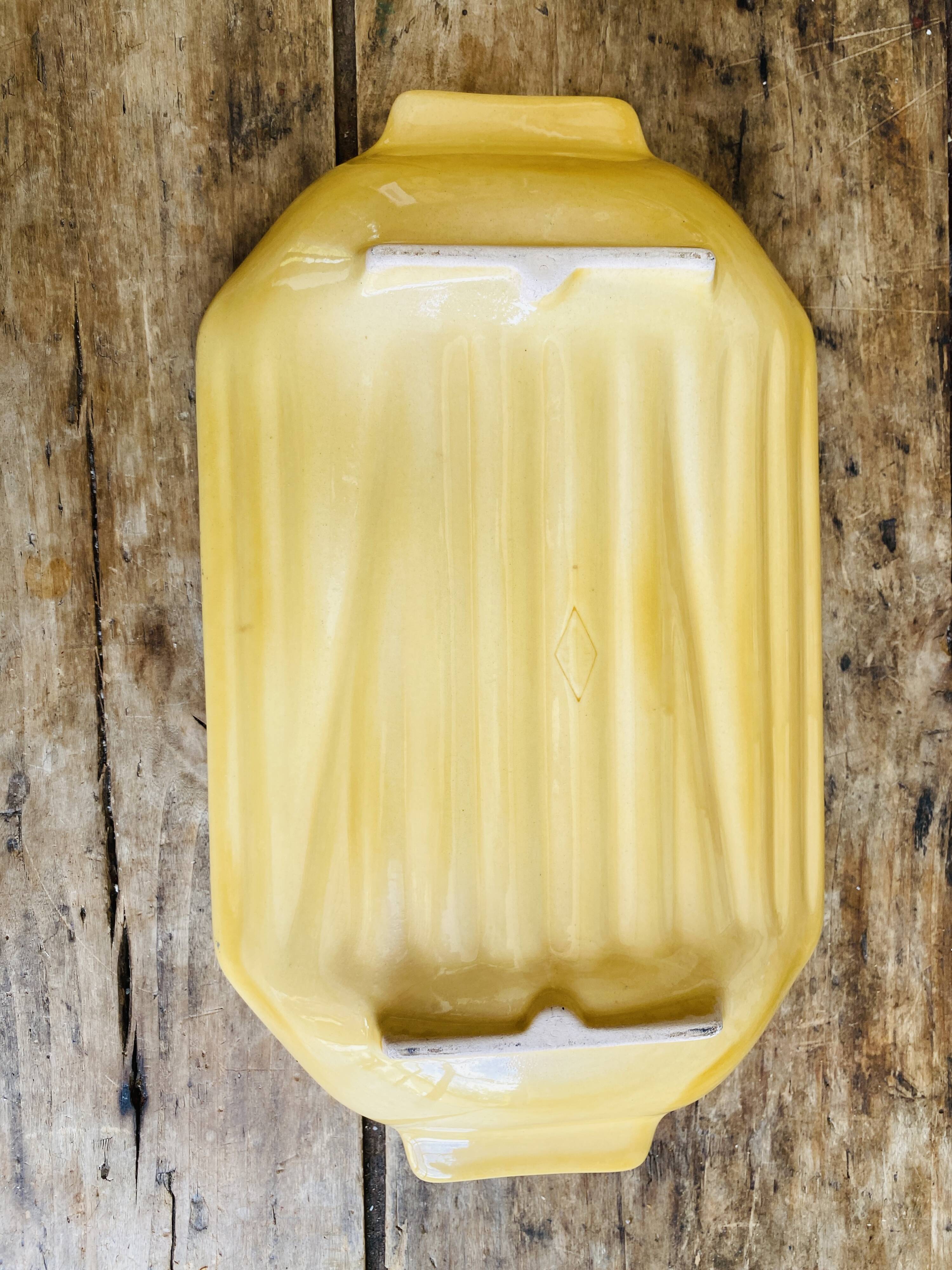 Old Vintage Asparagus Barbotine Dish