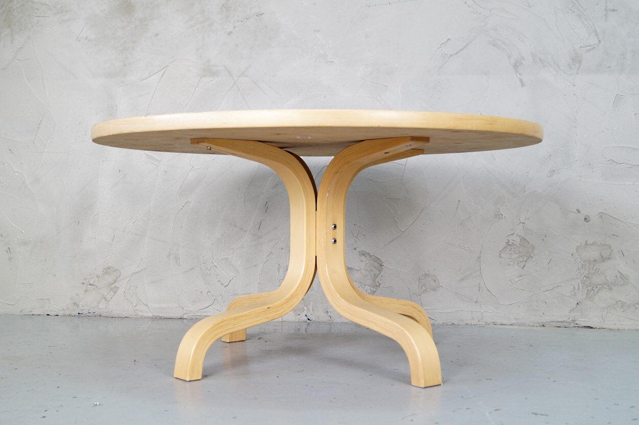 Round Finnish coffee table by Ilmari Lappalainen for Asko, 1960s