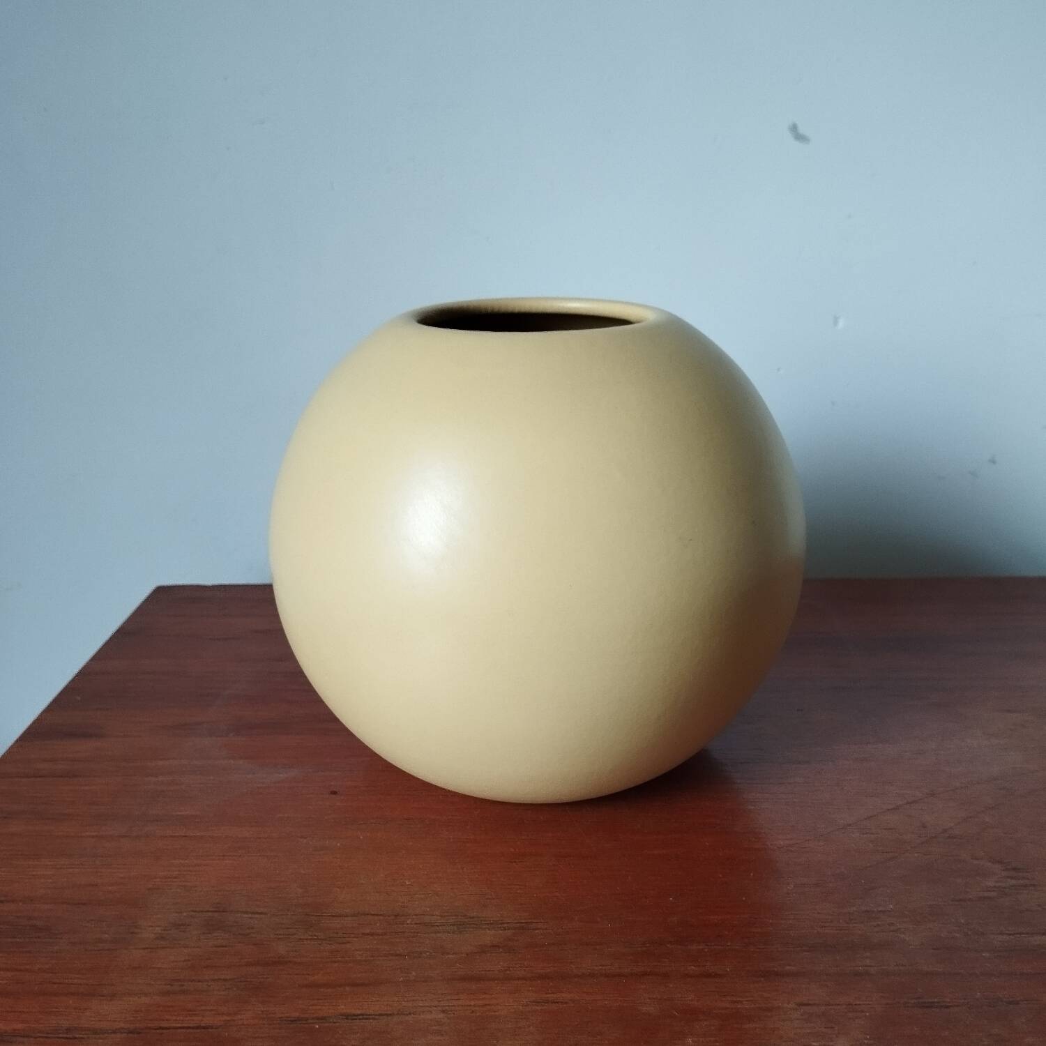 Saint Clement Art-Deco ball vase
