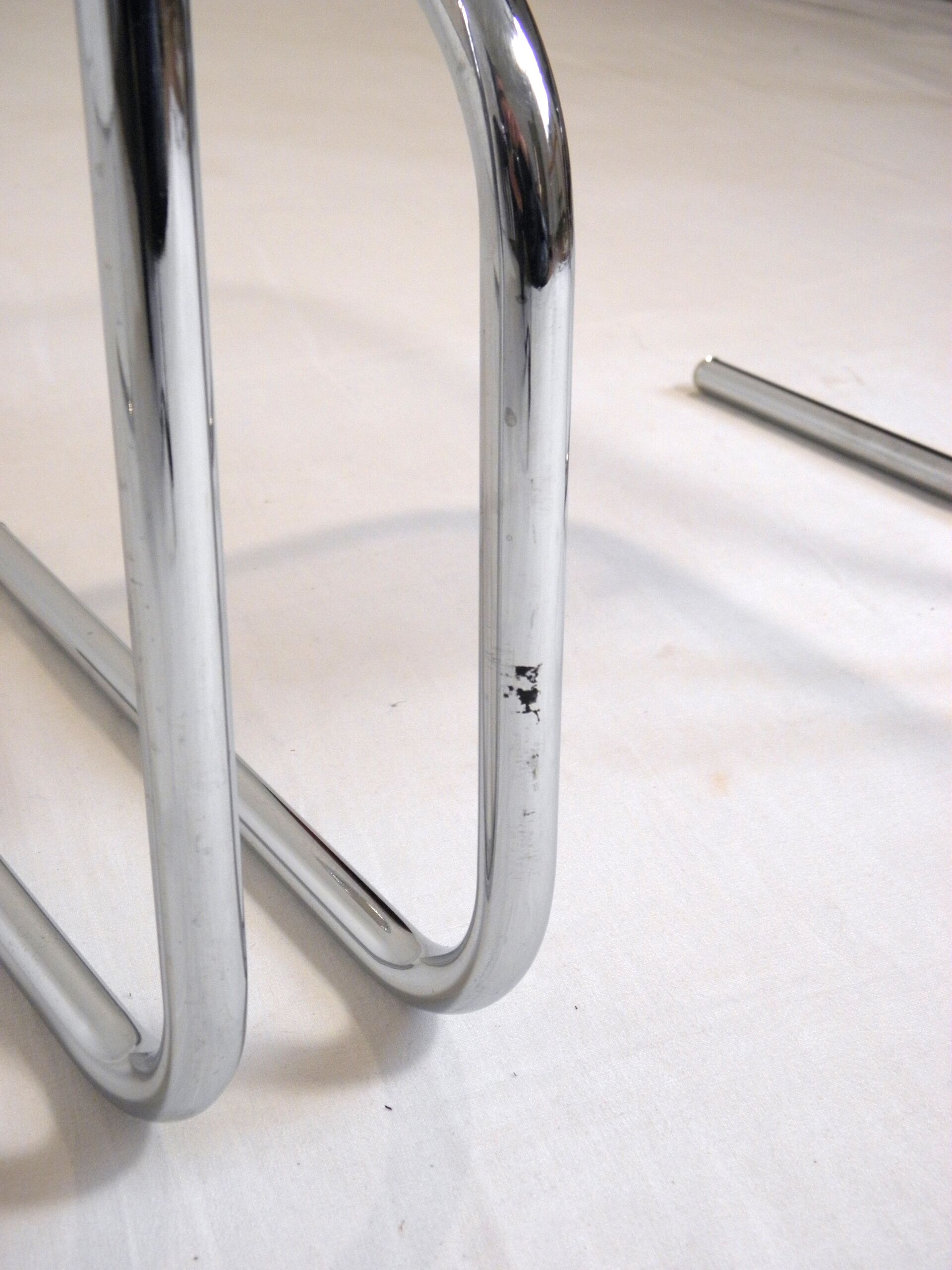 Two tables gigognes glass and chrome