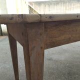 Farm table
