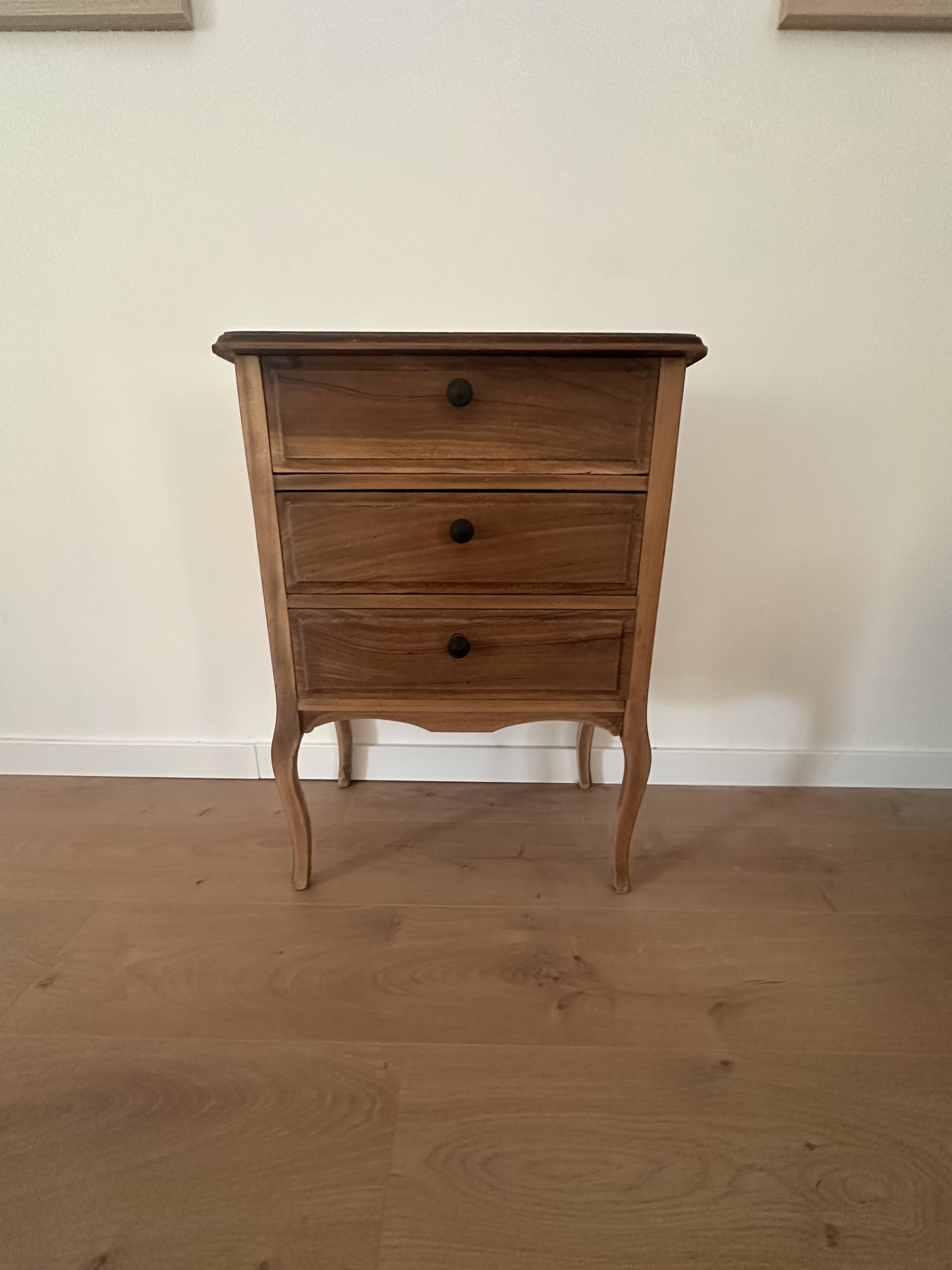 Petite Commode/table de chevet