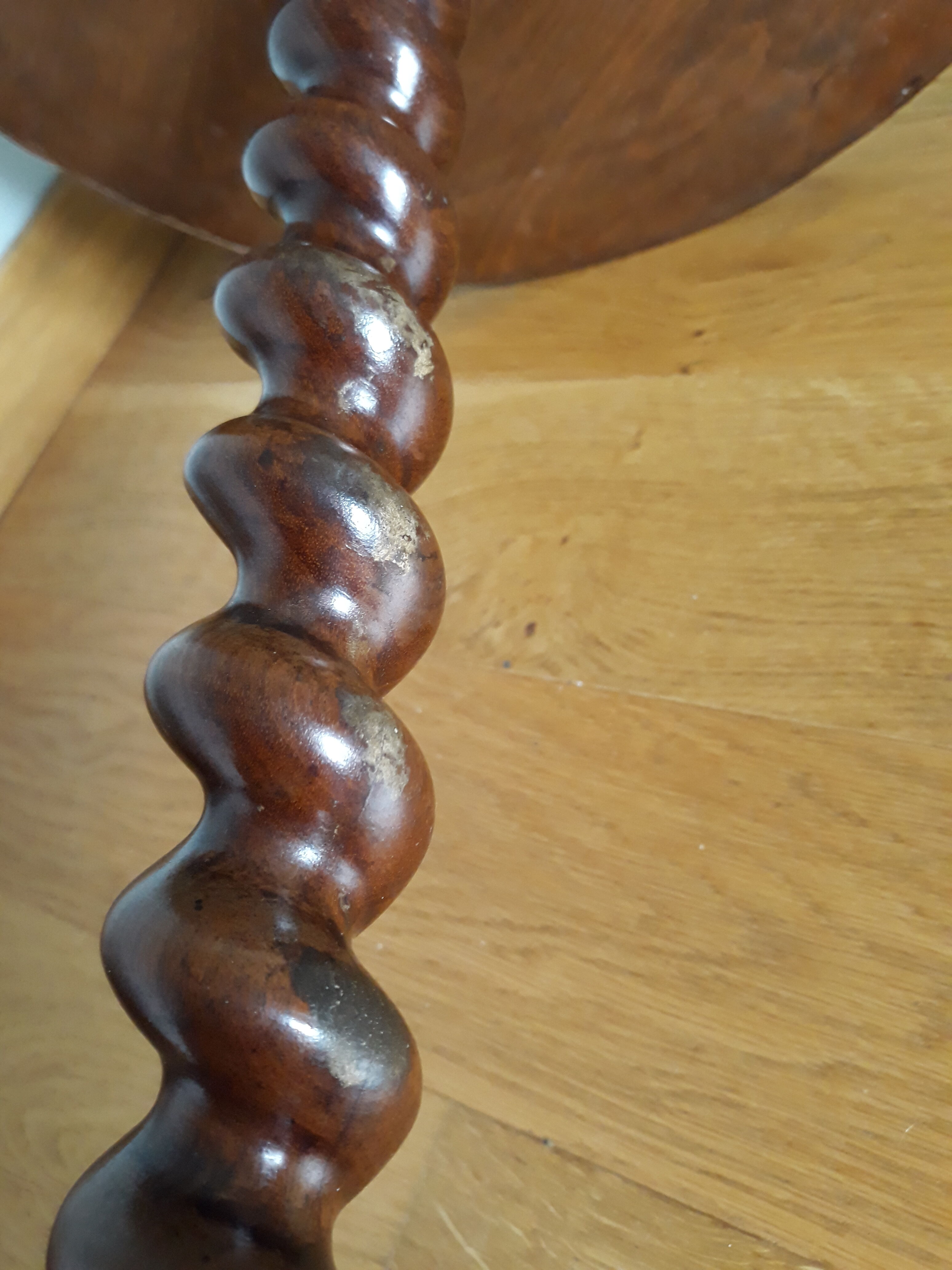Solid wood side table with spiral base