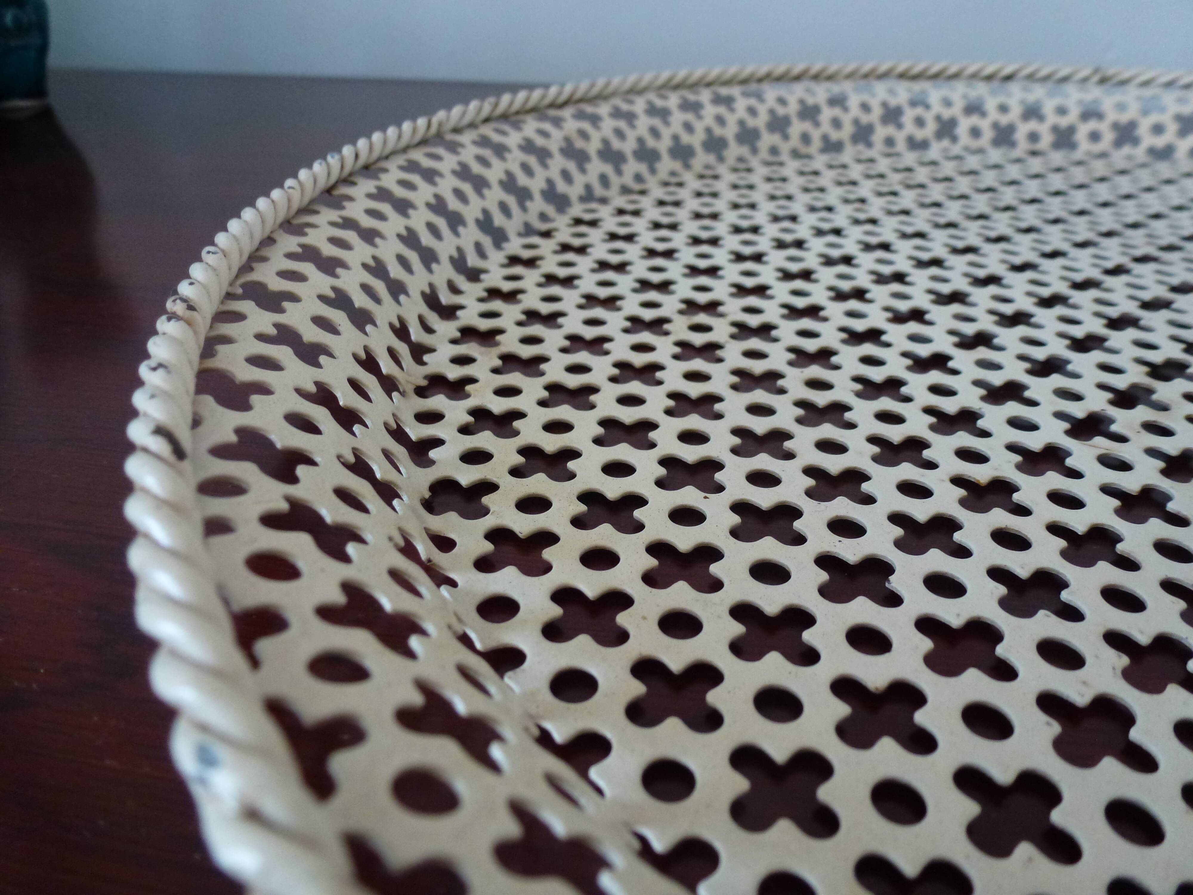 Perforated metal tray Mathieu Mategot 34cm