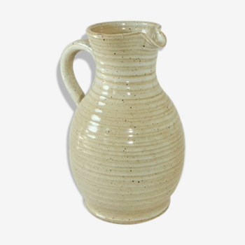 Pitcher 1L sandstone of the vintage Marsh of the 70s