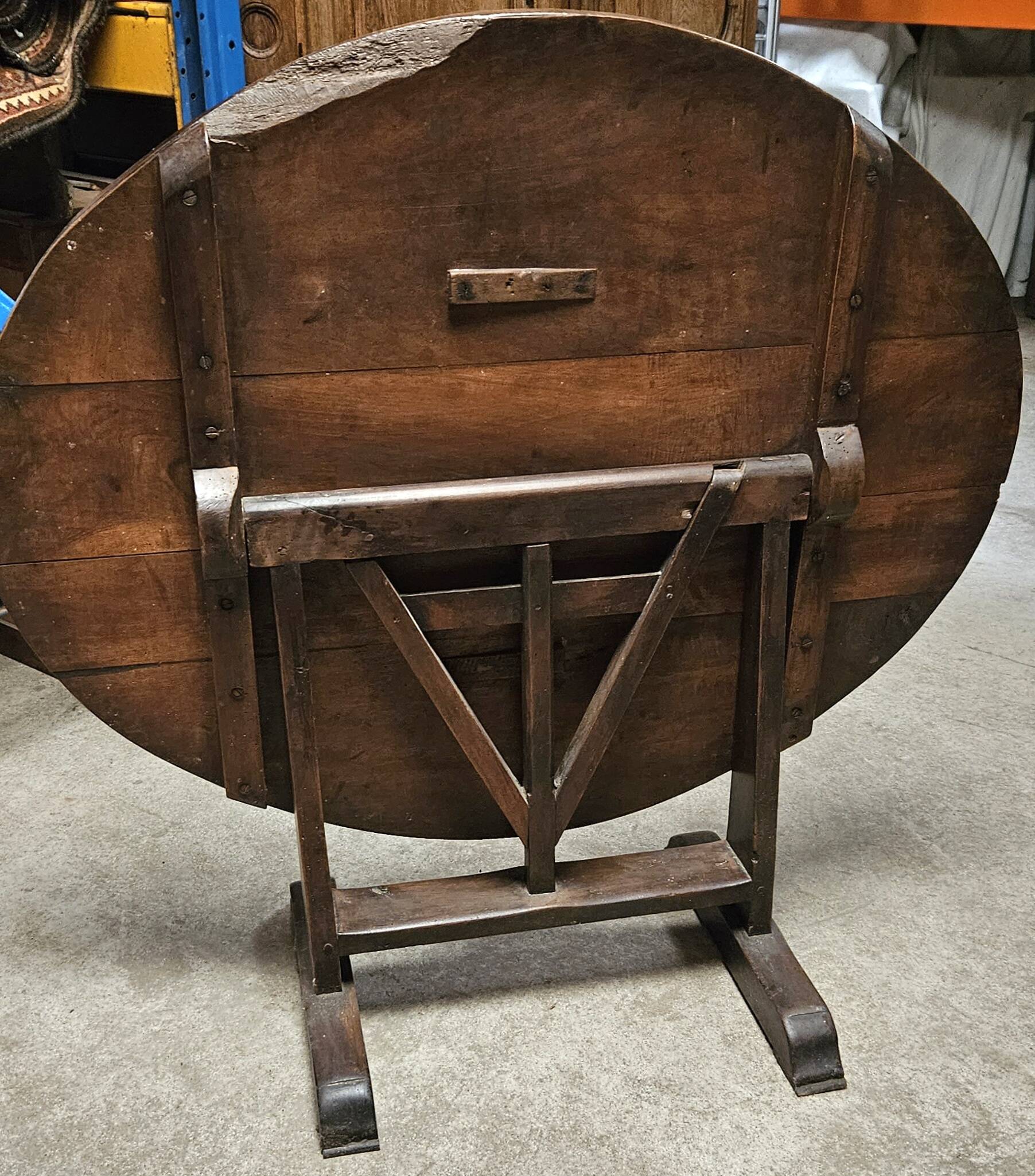 Small oval folding wine table