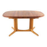 Glostrup oval 2x extendable dining table - massive teak - danish design
